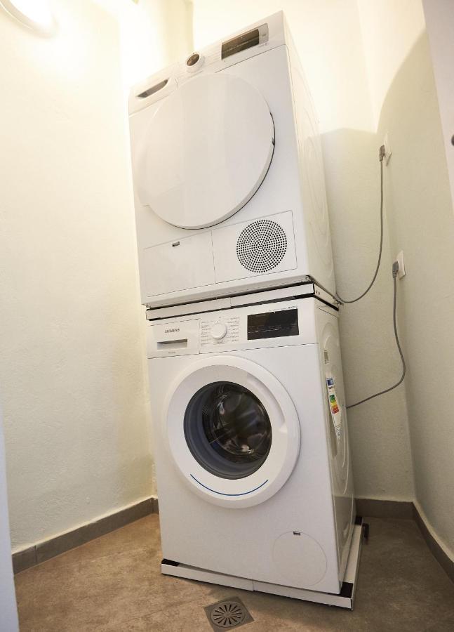 The El Greco Spirit Meets The Athenian Luxury Apt1 外观 照片